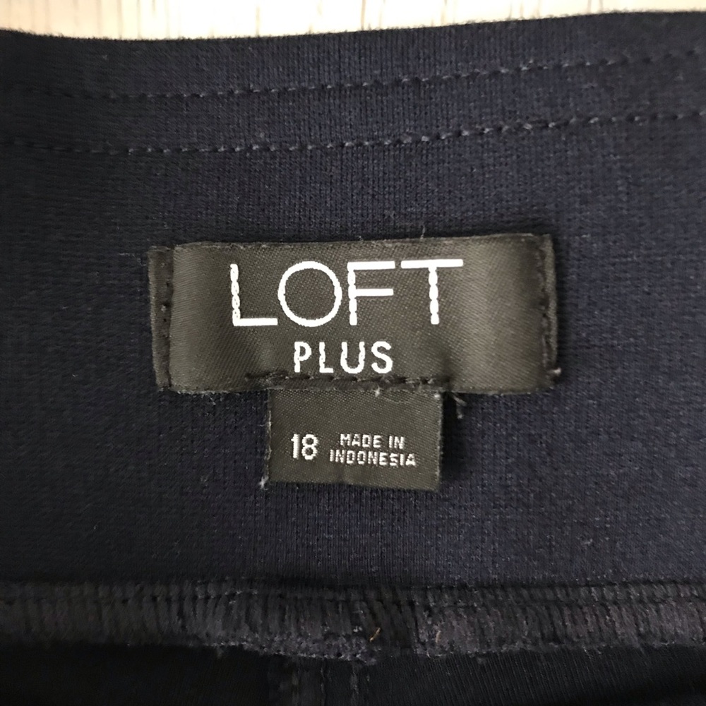 COPY - Plus size womens capris